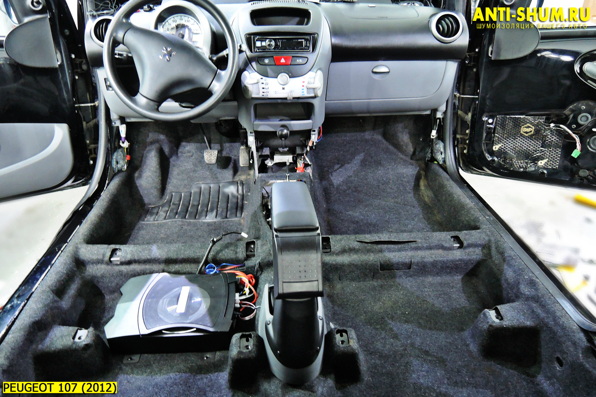   Peugeot 107     -       
