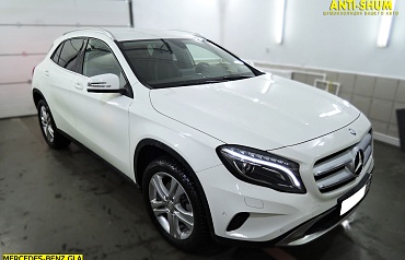 Mercedes-Benz GLA-class